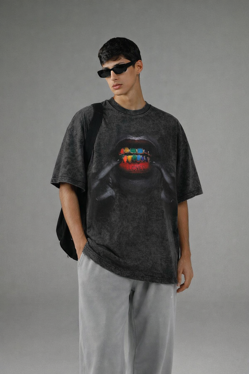 Graphic T-Shirt – Oversized Fit with Bold Black Print